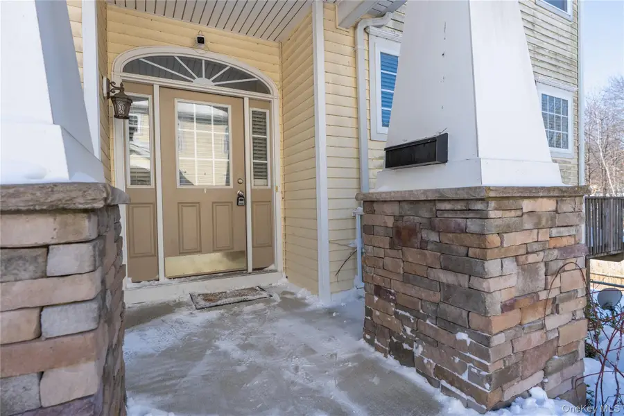 49 Woodside Knolls Drive, Middletown, NY 10940 - Image #3