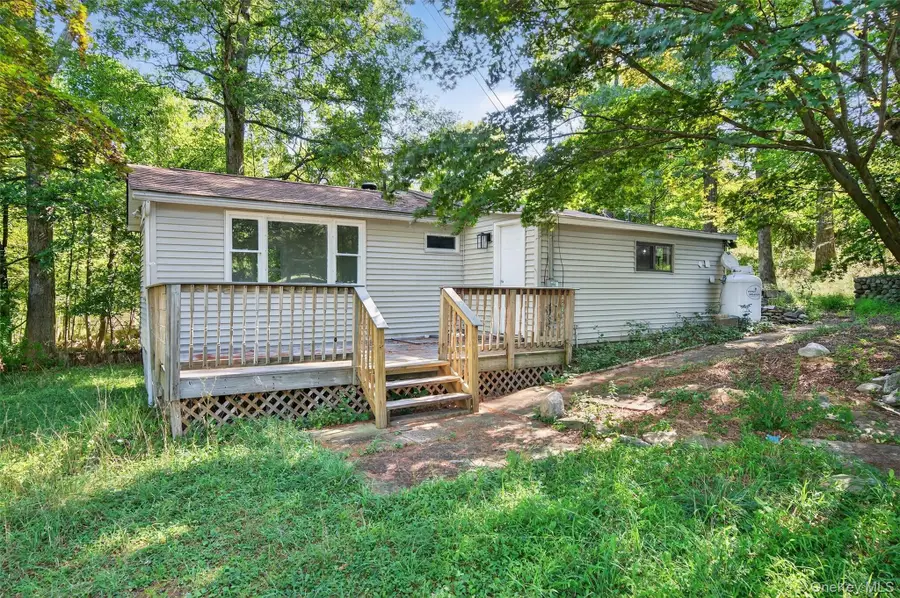 17 Hide Away Lane, Bloomingburg, NY 12721 - #3