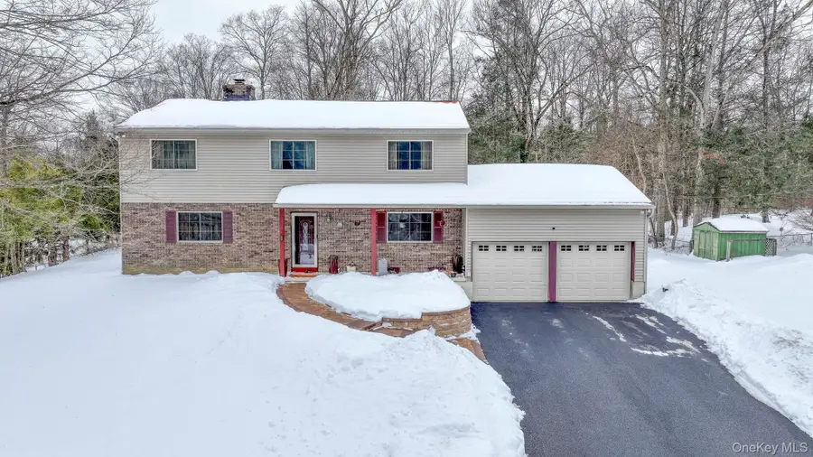 12 Nob Hill, Poughkeepsie, NY 12603 - #2