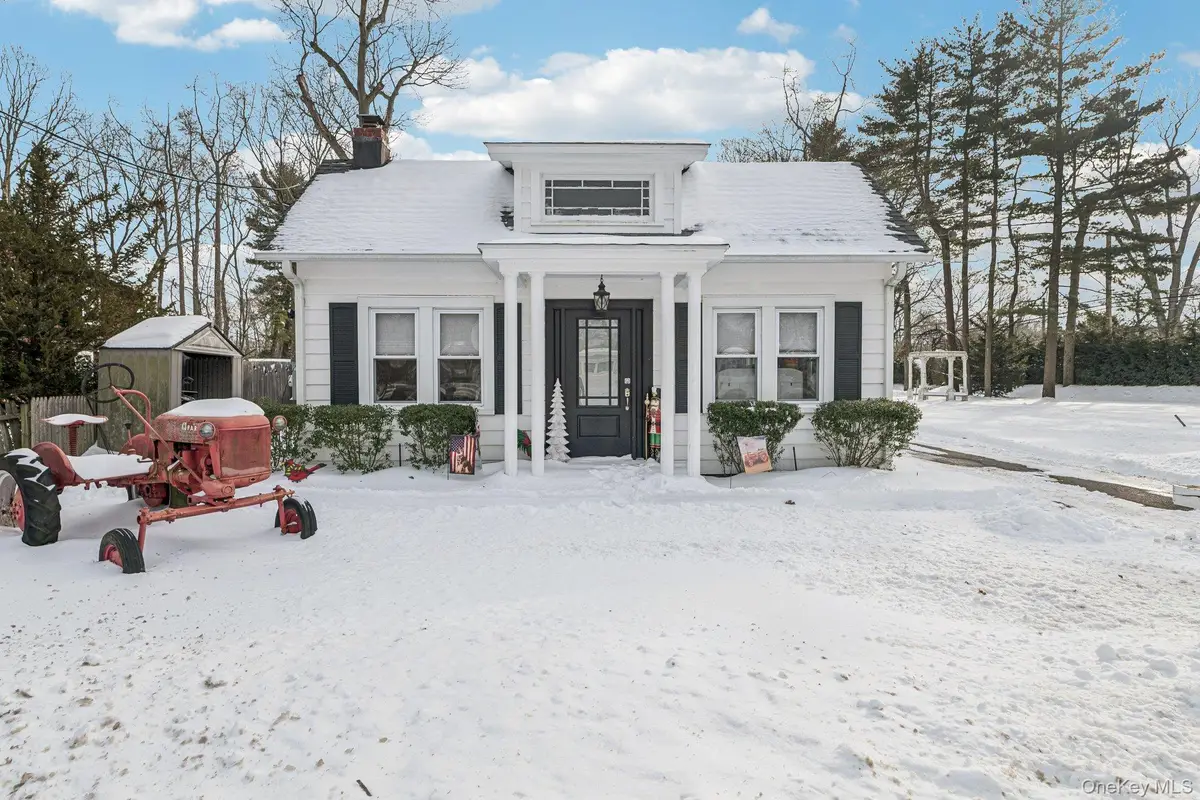 2 Oak Street, Smithtown, NY 11787 - Image #1