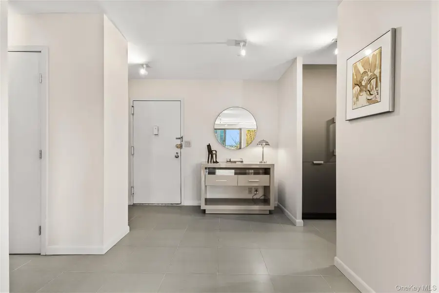 15 Stewart Place #4A, White Plains, NY 10603 - #2