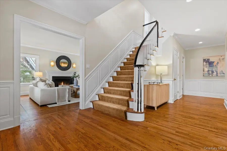 10 Hickory Drive, Rye, NY 10580 - Image #2