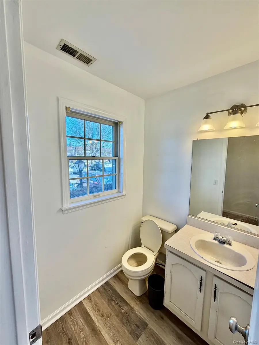 27 Wintergreen Court, Montgomery, NY 12549 - Image #3