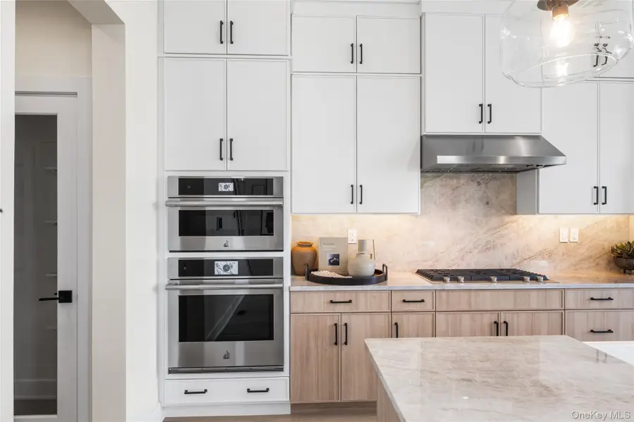 5135 Teaberry Lane #11, Fishkill, NY 12524 - #3