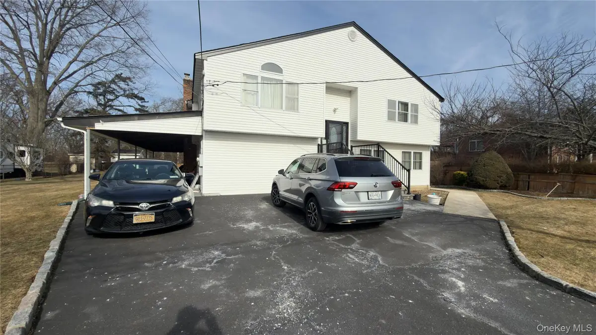 55 Parkway Avenue, Amityville, NY 11701 - Image #1
