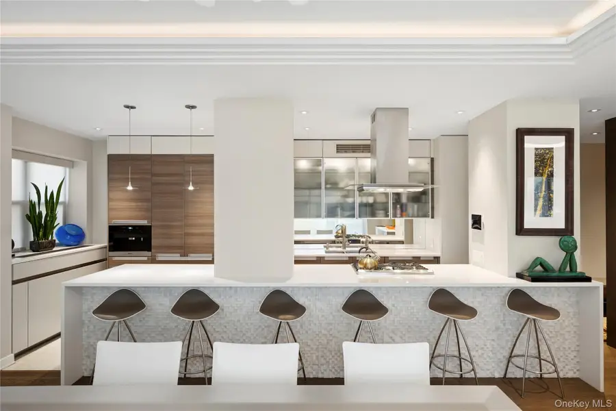 2 Fifth Avenue #14R, Manhattan, NY 10011 - #3