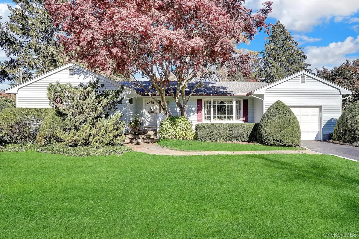 5 Cedar Lane, Setauket, NY 11733 - Image #1