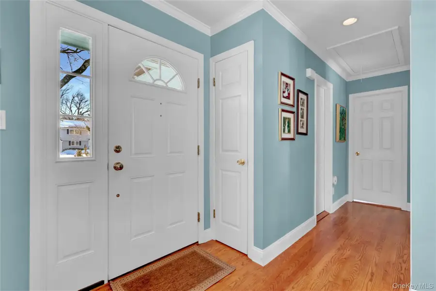 5 Cedar Lane, Setauket, NY 11733 - Image #3