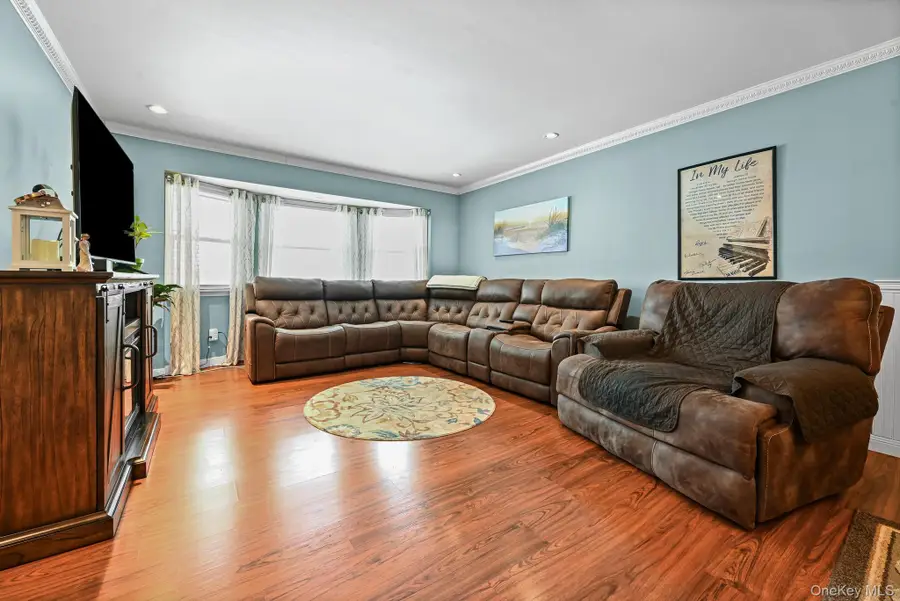 3993 Fulton Avenue, Seaford, NY 11783 - Image #3