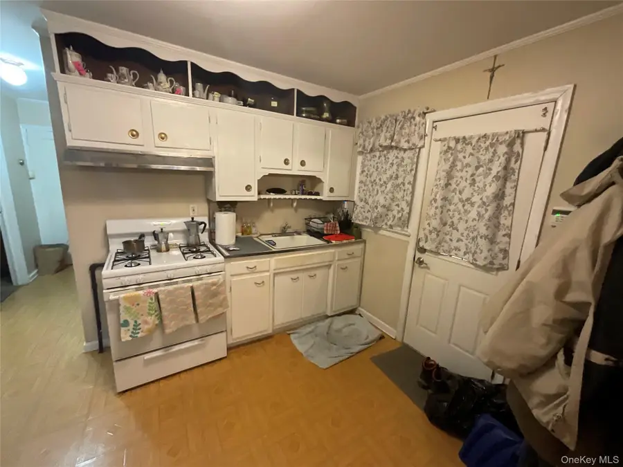 219-43 113th Avenue, Queens Village, NY 11429 - Image #2