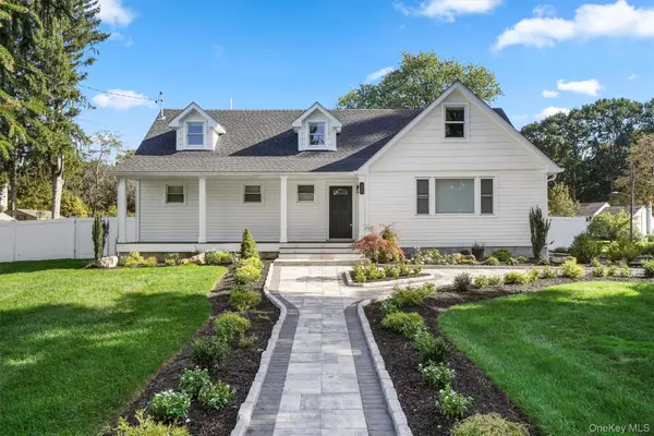 36 Hasbrouck Drive, Poughkeepsie, NY 12603