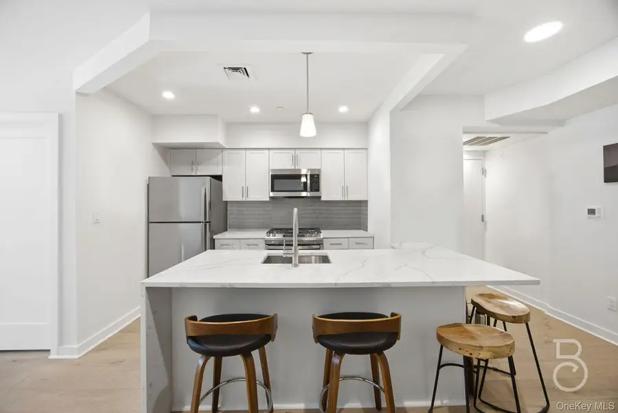 23-23 30th Road #3A, Astoria, NY 11102 - #3