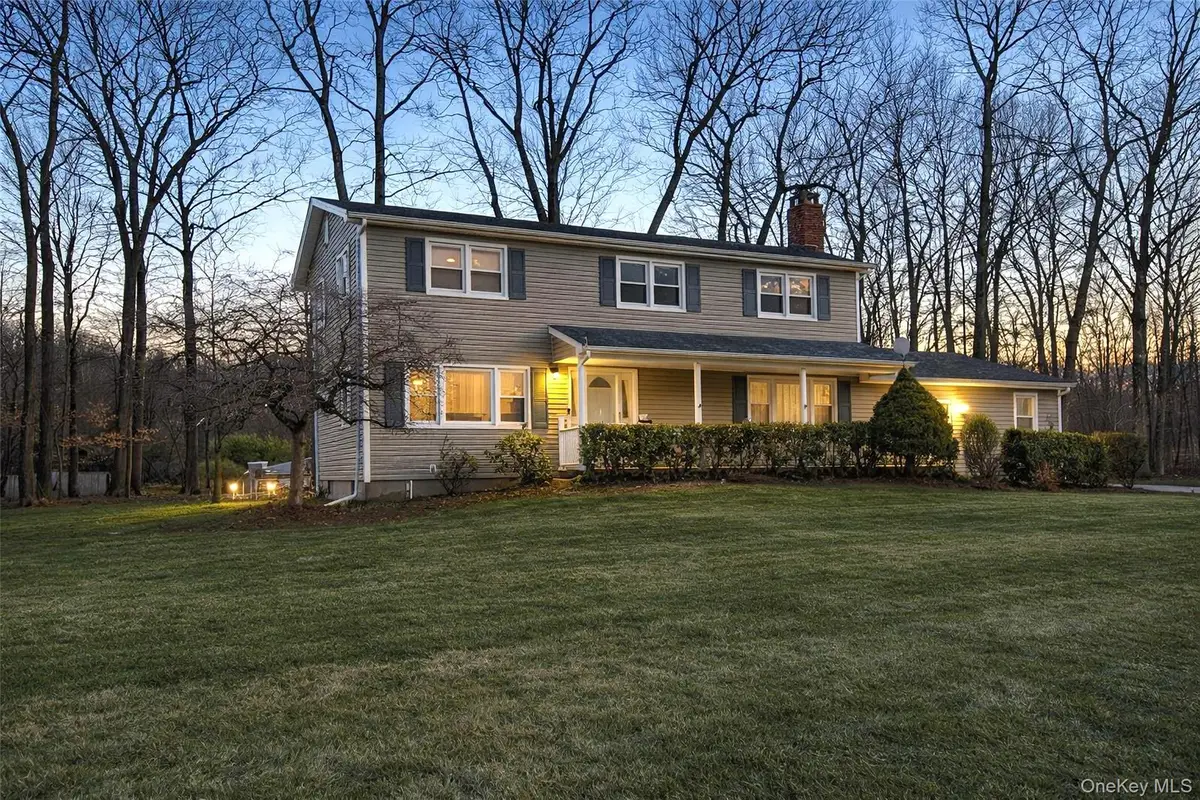 22 Palisades Court, Pomona, NY 10970 - Image #1