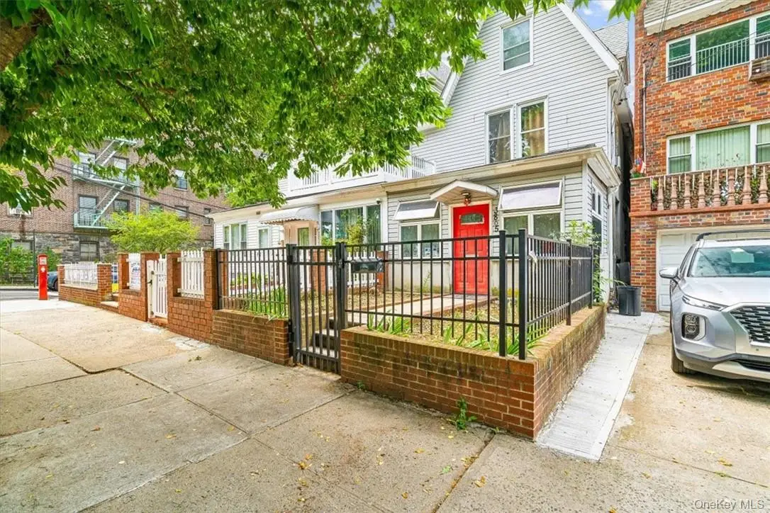 3805 Sedgwick Avenue, Bronx, NY 10463 - Image #1