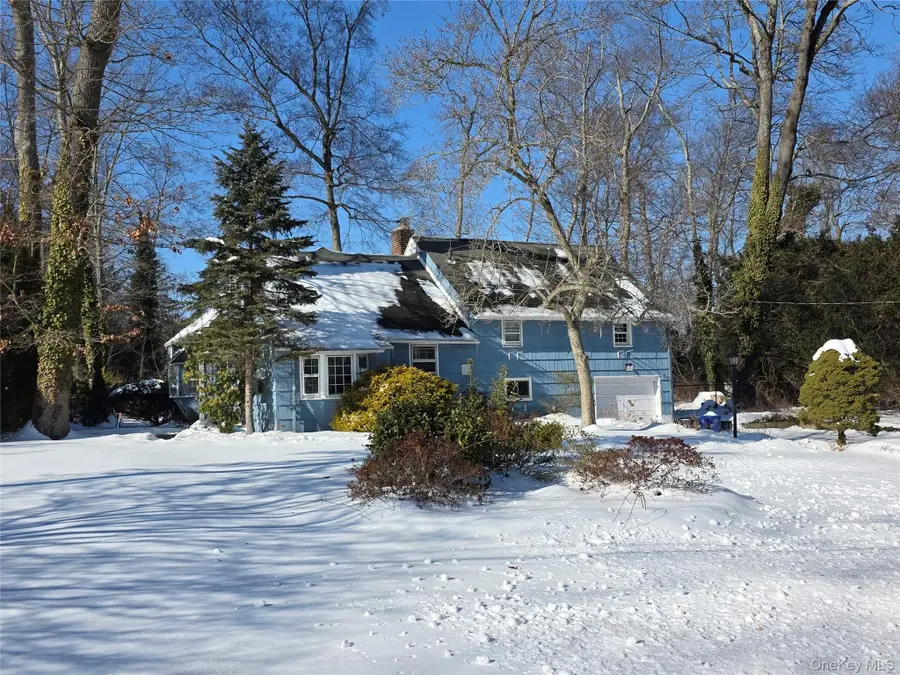 3 Tappen Drive, Melville, NY 11747 - Image #3