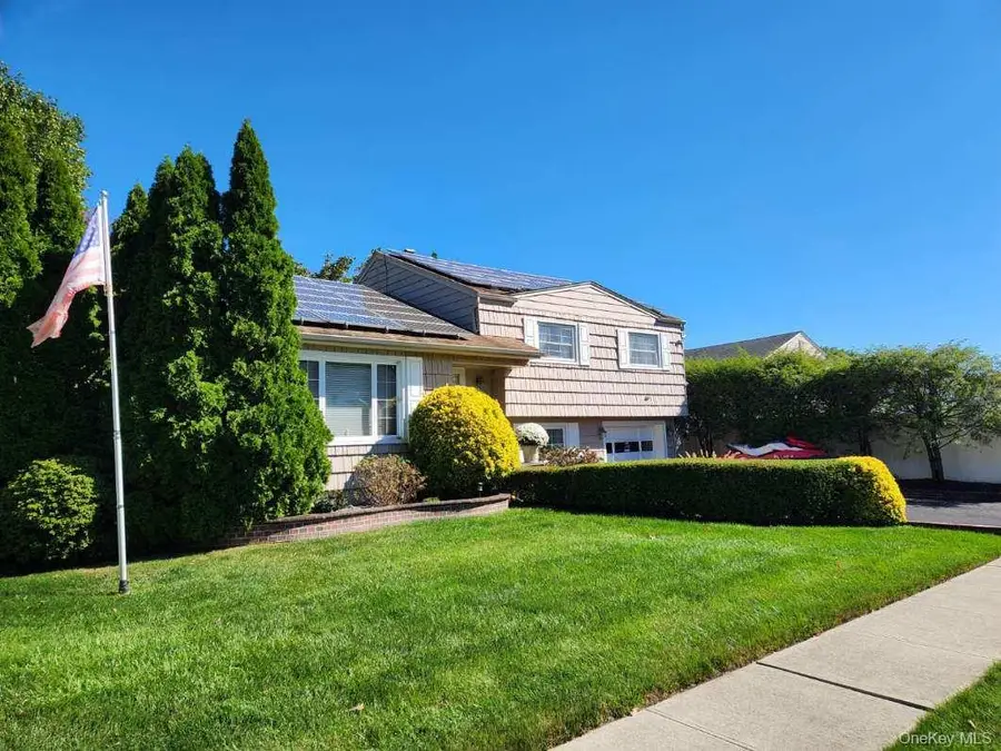 34 Glenbrook Road, Hicksville, NY 11801 - #2