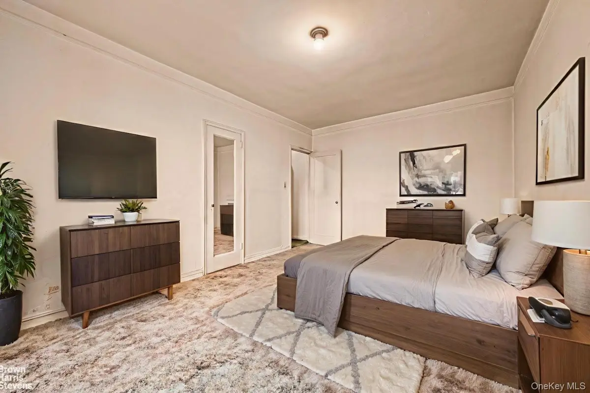 77-14 113th Street #3O, Forest Hills, NY 11375 - Image #1