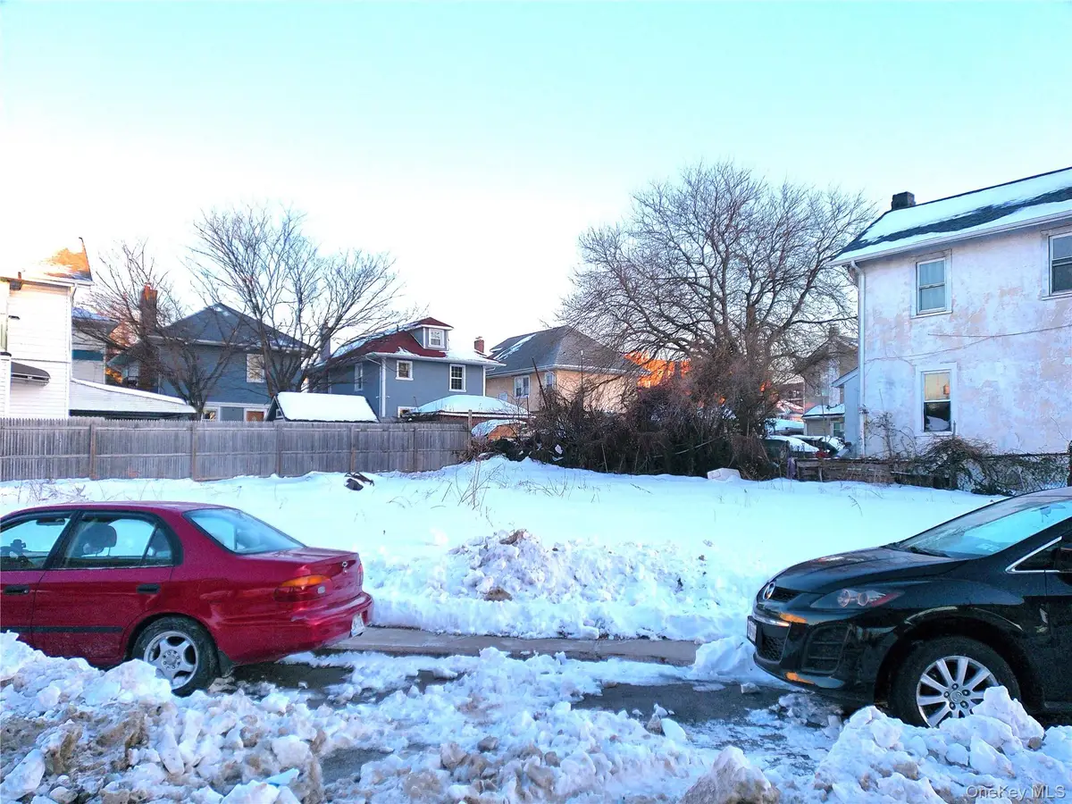 2261 Loretta Road, Far Rockaway, NY 11691 - Image #1