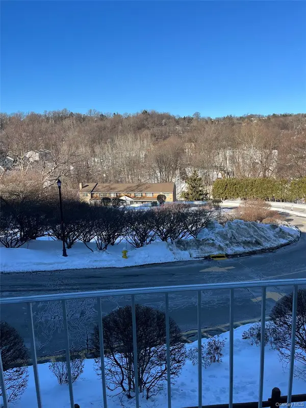 1840 Crompond Road #9B7, Peekskill, NY 10566