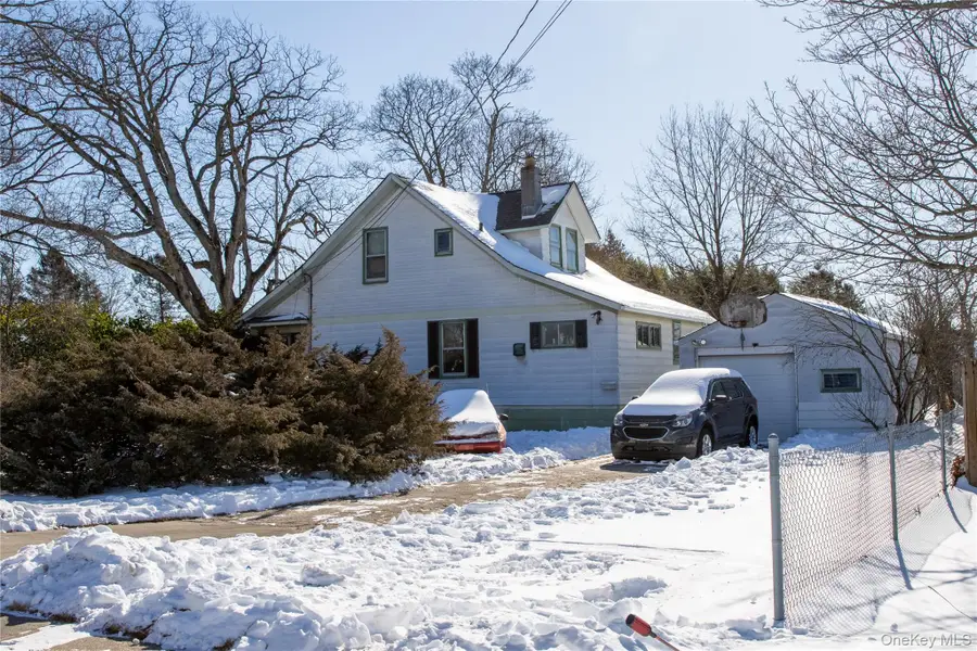 144 Carleton Avenue, Islip Terrace, NY 11752 - Image #2