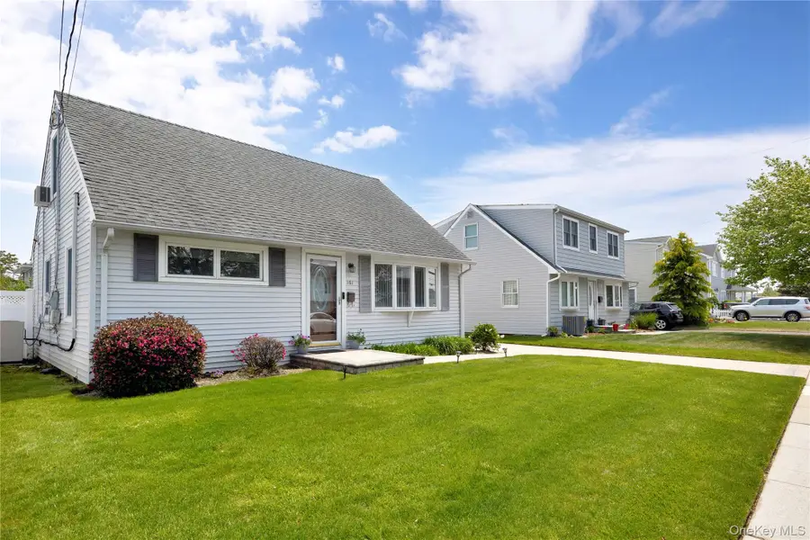 161 Division Avenue, Massapequa, NY 11758 - Image #2