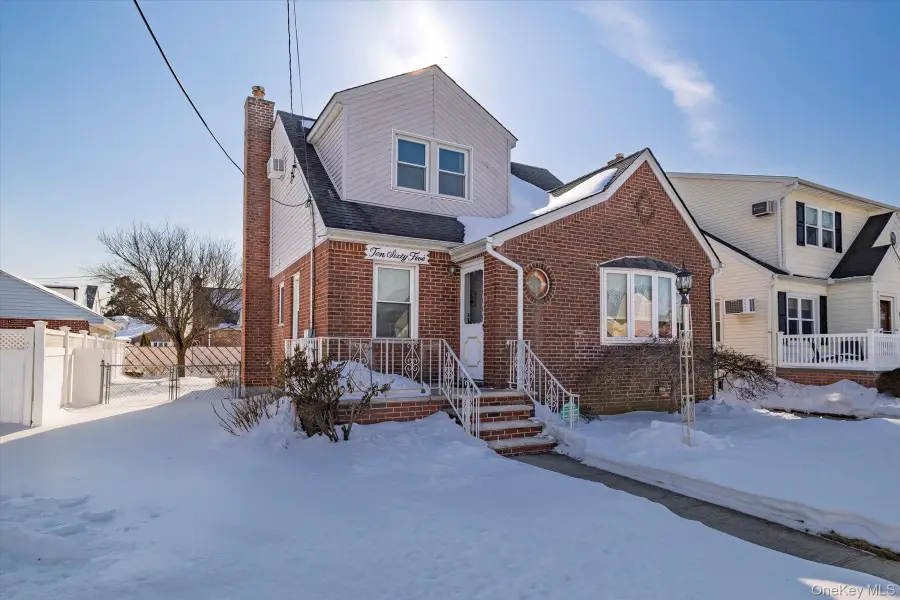 1065 Russell Street, Franklin Square, NY 11010 - Image #2