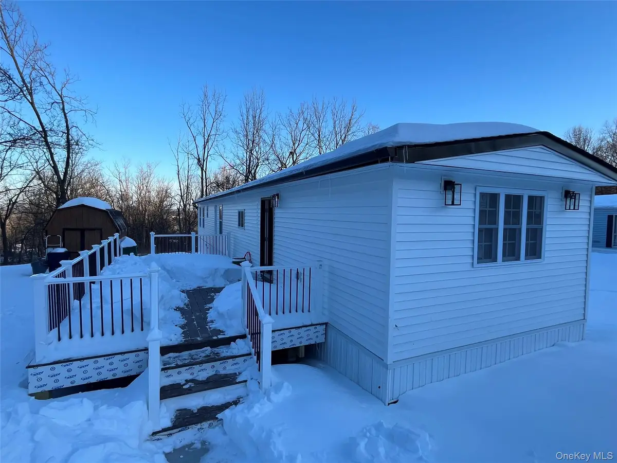 1 Walnut Park Lane, Milton, NY 12547 - #1