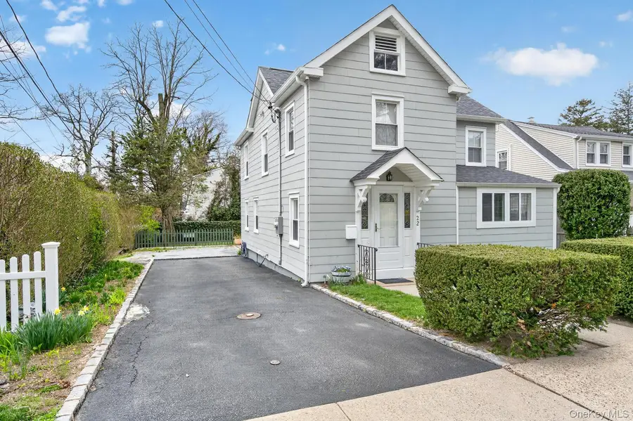 22 Perry Avenue, Bayville, NY 11709 - #2