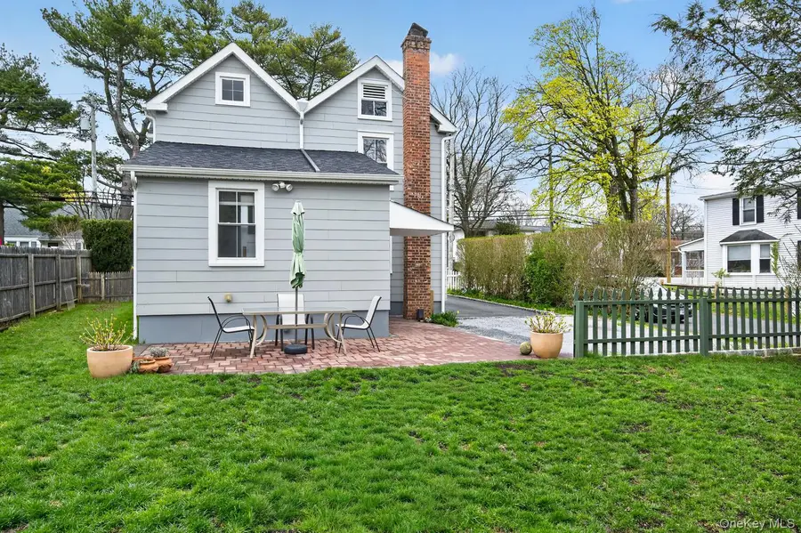 22 Perry Avenue, Bayville, NY 11709 - #3