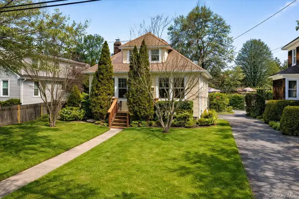 169 Sterling, Amityville, NY 11701