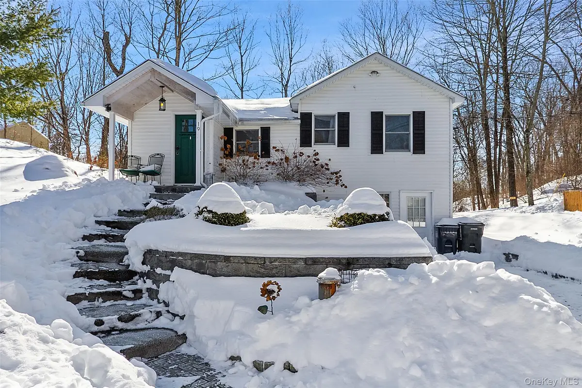 19 Curry Road, Mahopac, NY 10541 - #1