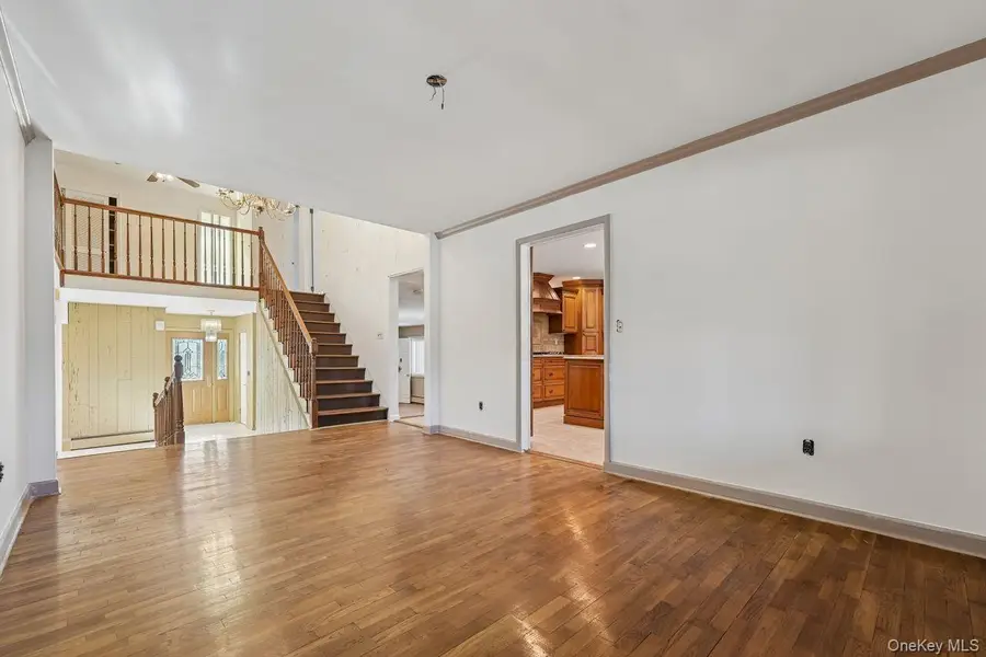 36 Winesap Lane, Monsey, NY 10952 - Image #3