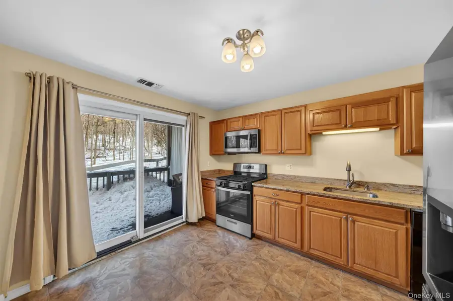 37 Aldo Court, Monroe, NY 10950 - Image #3