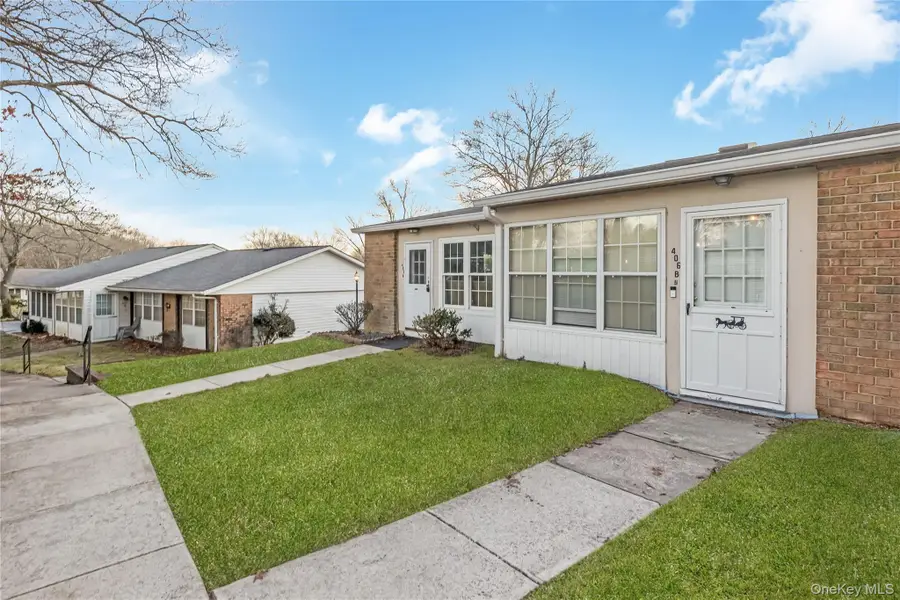 406 Woodbridge Drive #B, Ridge, NY 11961 - Image #3