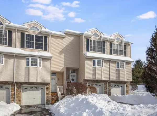 1604 Pondview Loop, Wappingers Falls, NY 12590