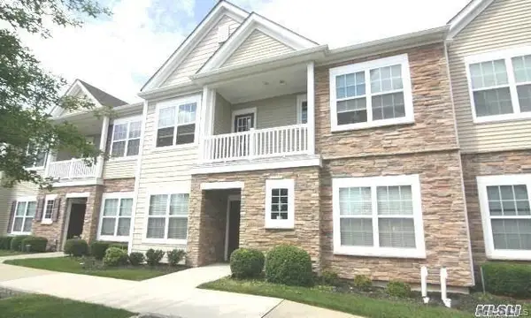 170 Southampton Drive, Massapequa, NY 11758