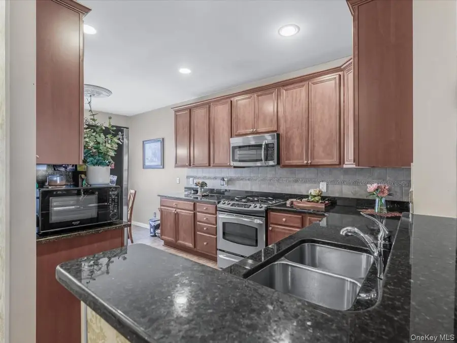 170 Southampton Drive, Massapequa, NY 11758 - #3