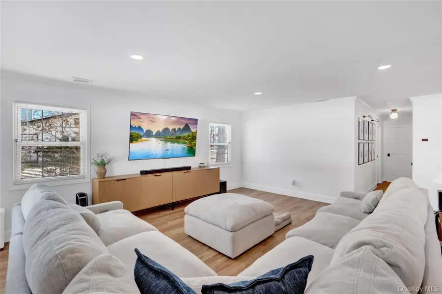 15 Whitmore Lane, Coram, NY 11727 - Image #2