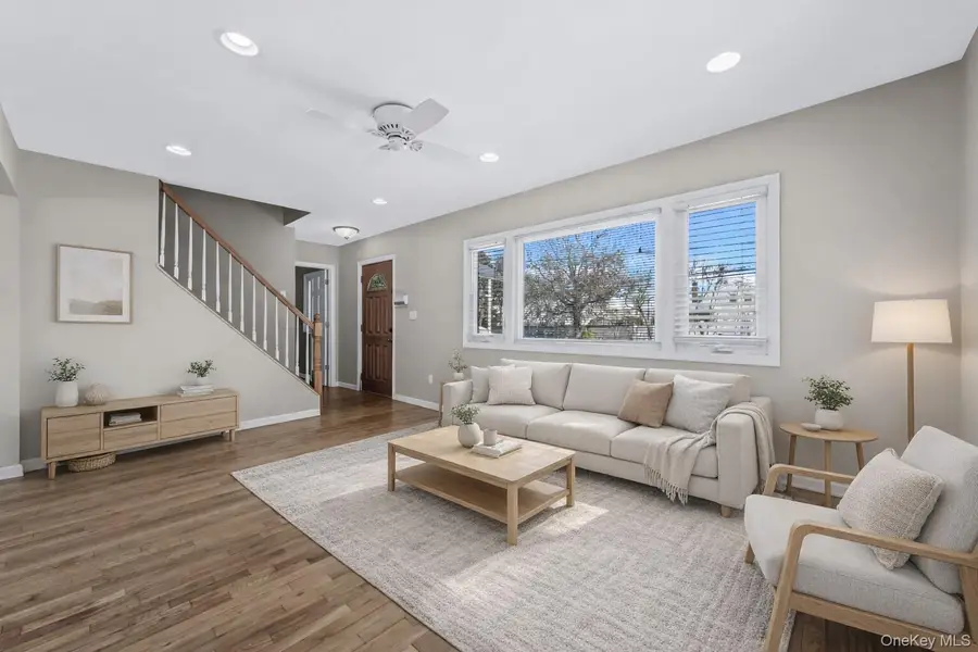 1987 Lakeville Road, New Hyde Park, NY 11040 - #3