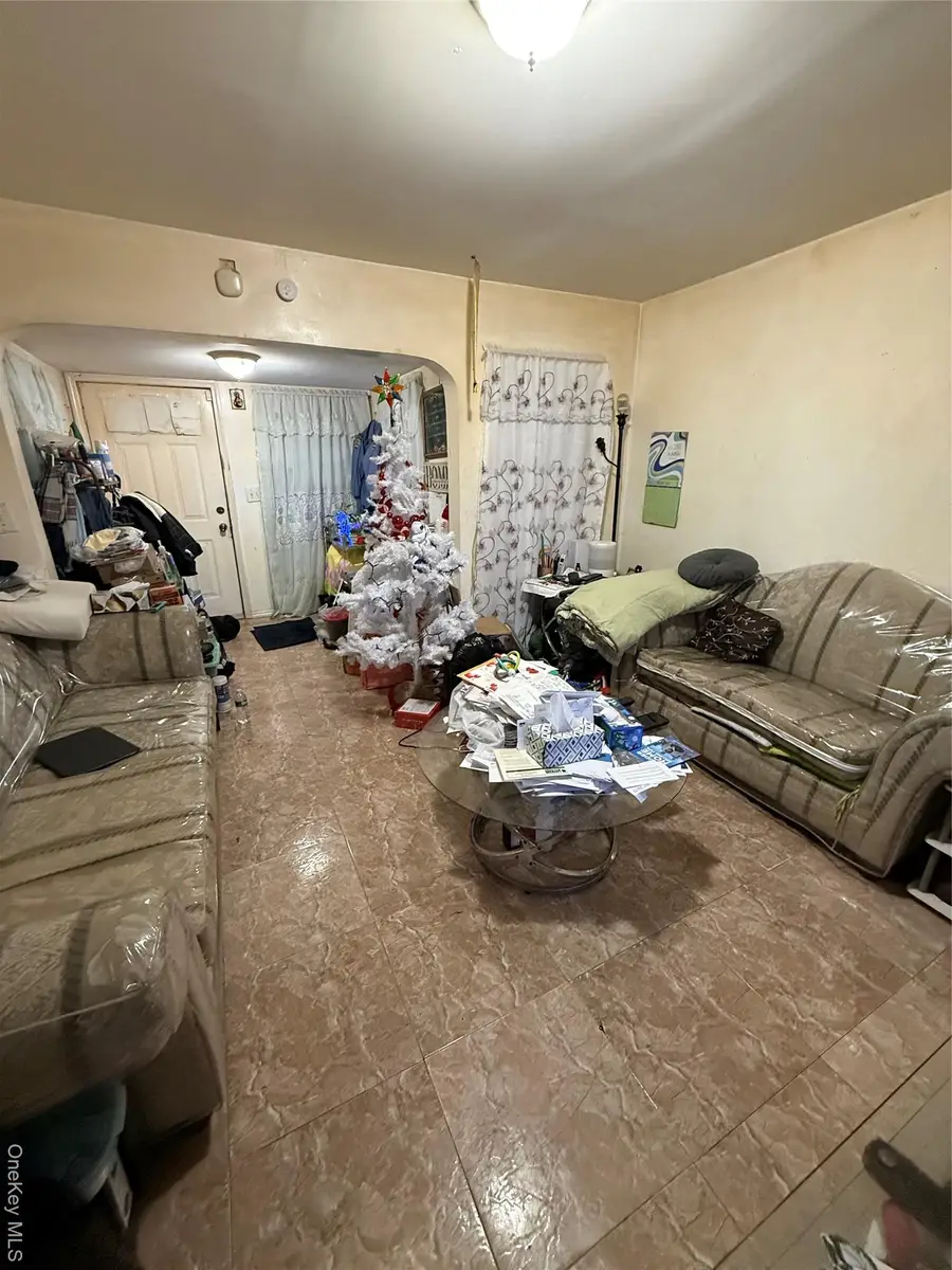 15213 118th Avenue, Jamaica, NY 11434 - Image #3