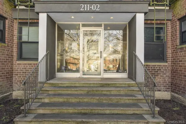 211-02 73rd Avenue #6P, Oakland Gardens, NY 11364