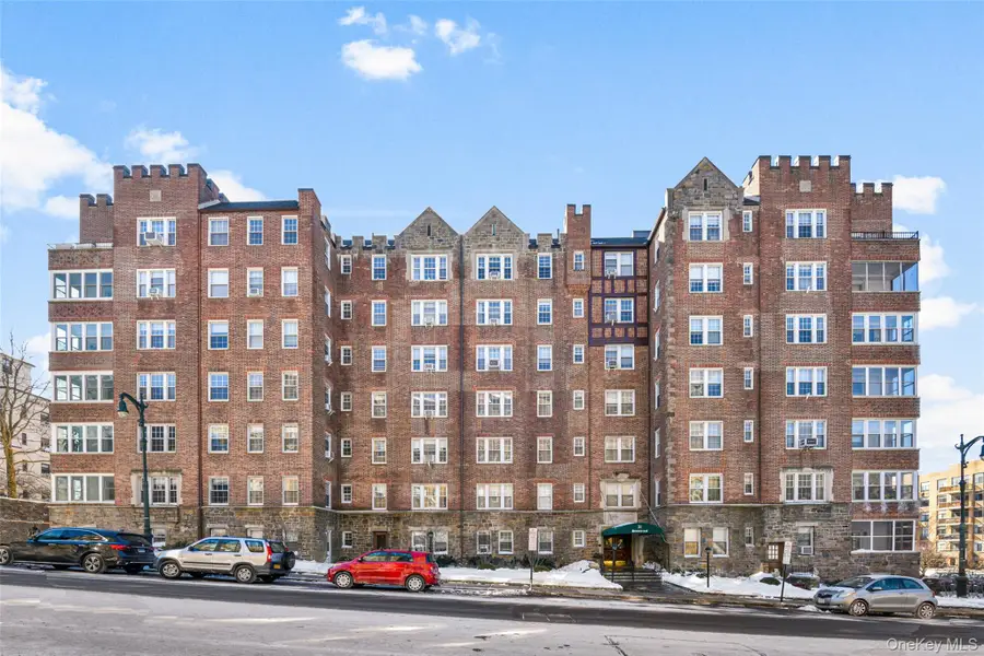 21 N Chatsworth Avenue #2L, Larchmont, NY 10538 - #2