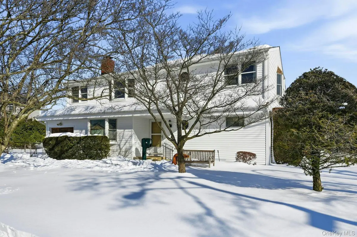 111 King Street, Hicksville, NY 11801 - Image #1