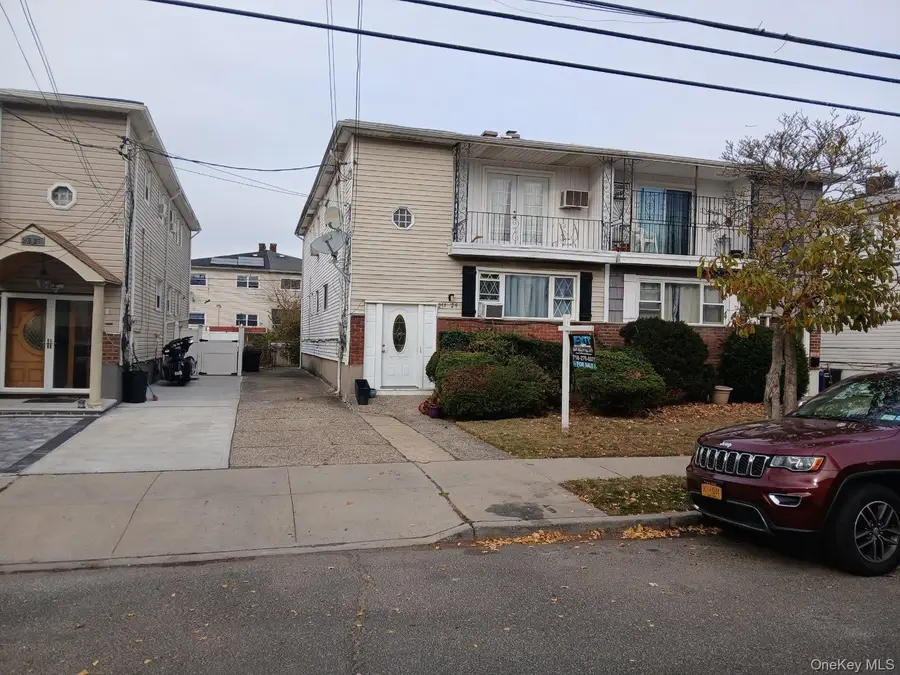 255-29 149th Road, Rosedale, NY 11422 - #2