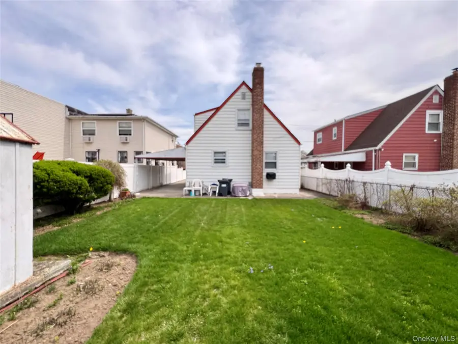 12020 201 Place, Saint Albans, NY 11412 - #3