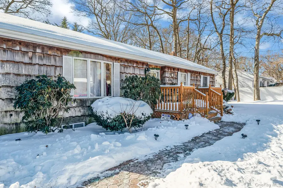 118 Moriches Avenue, Mastic, NY 11950 - #3