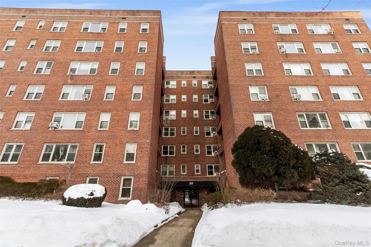 30 N Broadway #6B, White Plains, NY 10601 - Image #1