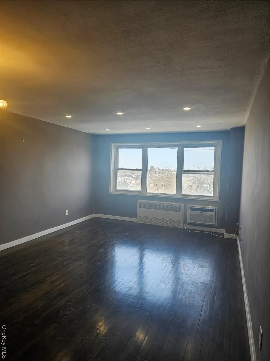 833 Central Avenue #6G, Far Rockaway, NY 11691 - #2