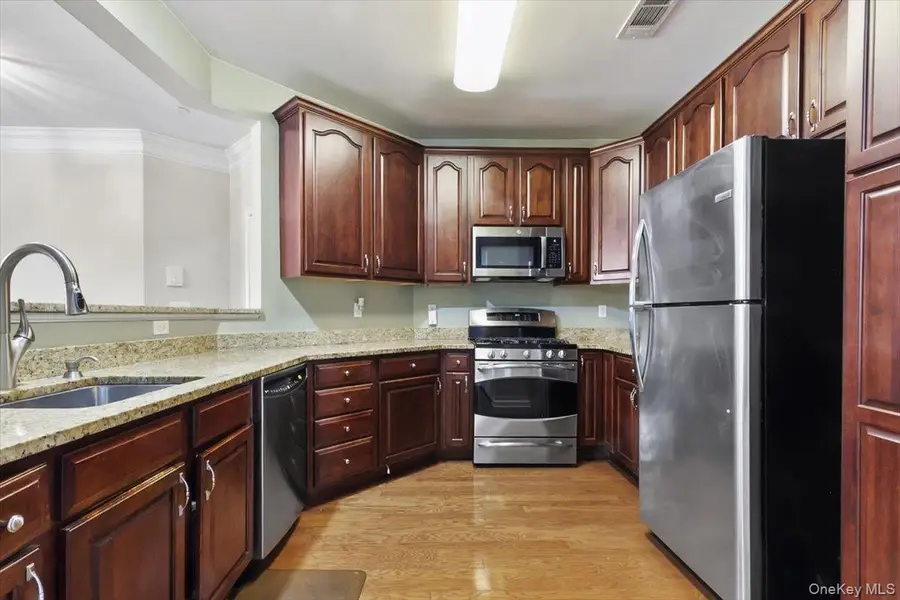 612 Saratoga Lane, Fishkill, NY 12524 - #3