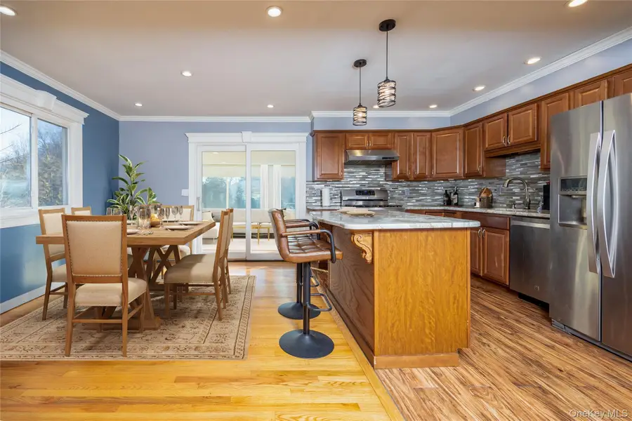 21 Amarillo Drive, Nanuet, NY 10954 - Image #3